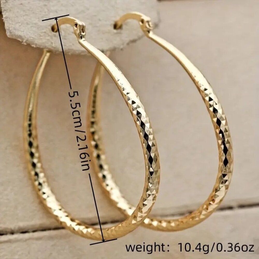 Silvery Hoop Earrings. CL - Picture 2 of 2